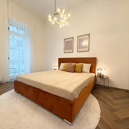 Отель Mirage Medic 4*